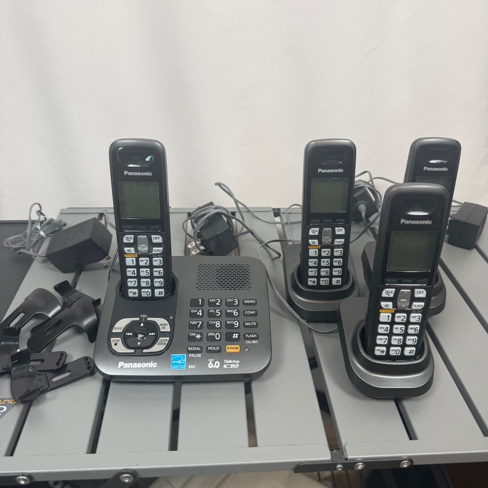 Panasonic KX-TG6441 DECT 6.0 Cordless Phone System 4 Handsets Answering Machine